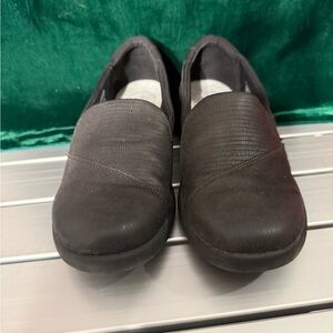 Cloudsteppers by Clark’s Blackish gray Slip-On Loafers Comfort Shoes size 5.5